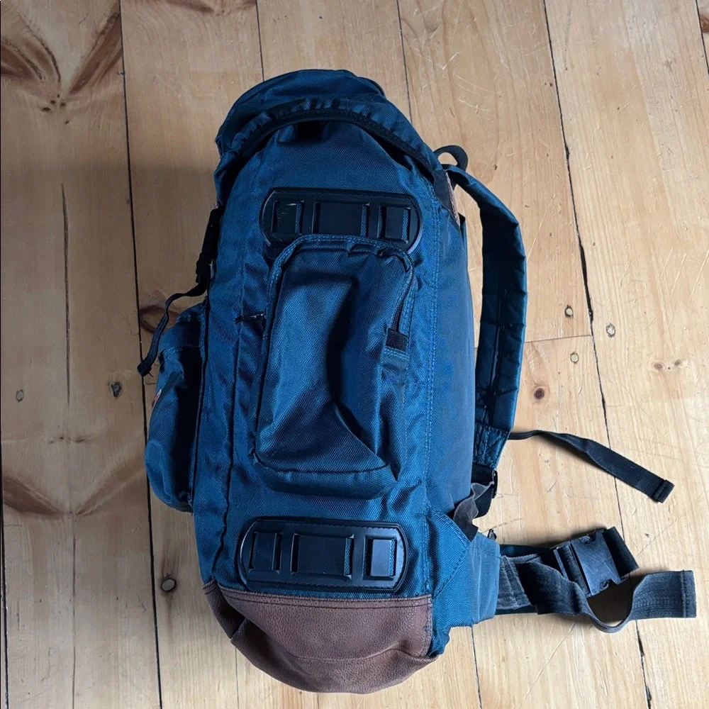 Retro rossignol ski backpack - Picture 3 of 4